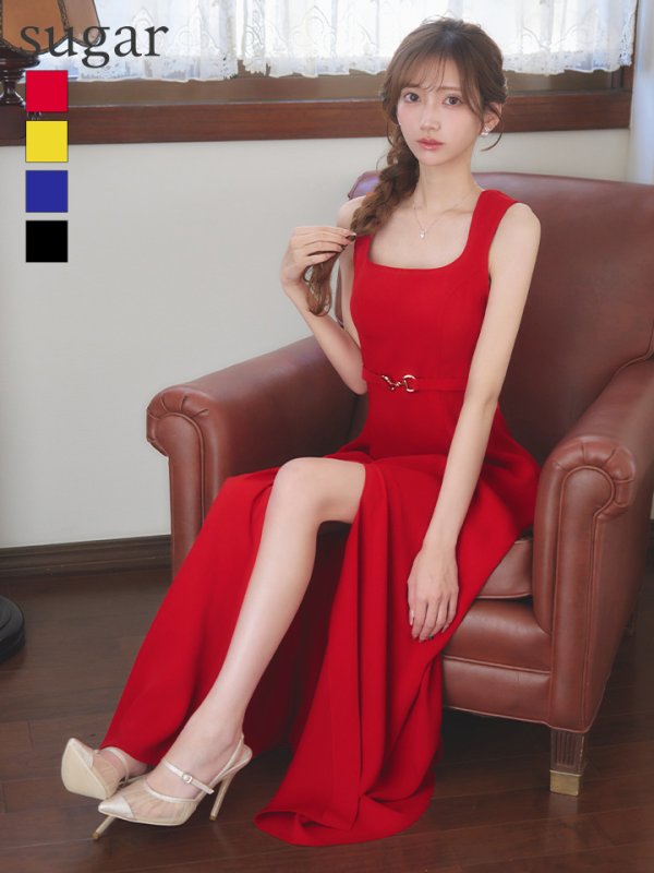 レッド モデル：あすか 身長：170cm 着用サイズ：Sサイズ