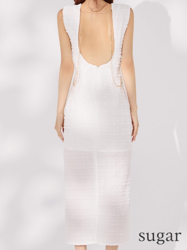 ホワイト　モデル：まりん　身長：164cm　着用サイズ：Sサイズ