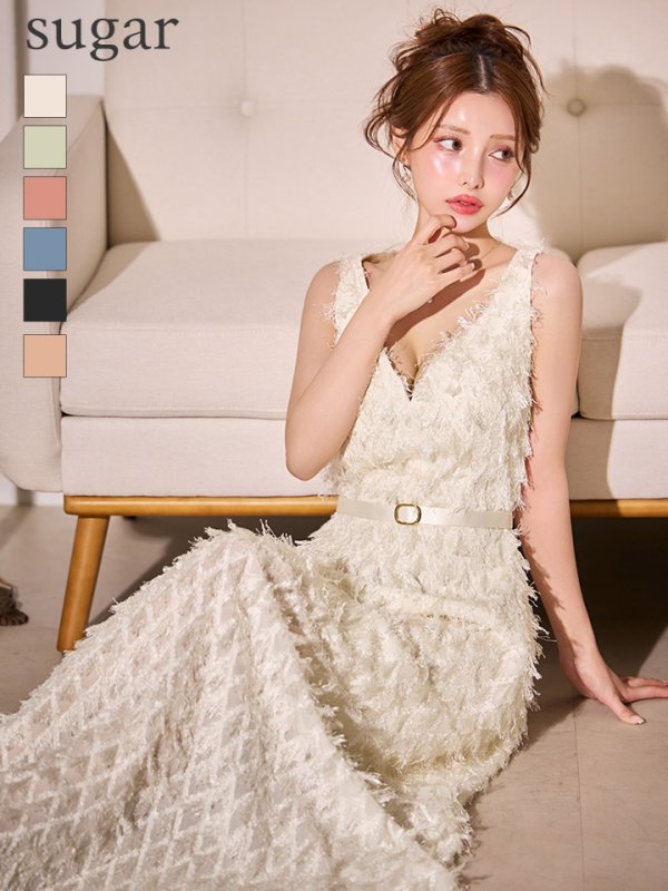 ホワイト　モデル：ももか　身長：156cm　着用サイズ：Sサイズ