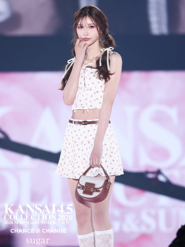 ピンク　モデル：さんご　身長：170cm　着用サイズ：Sサイズ