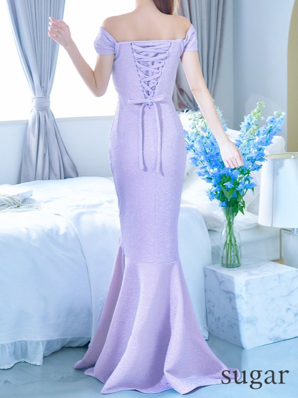 ラベンダー モデル:杉山佳那恵 身長:158cm 着用サイズ:8号(Sサイズ)