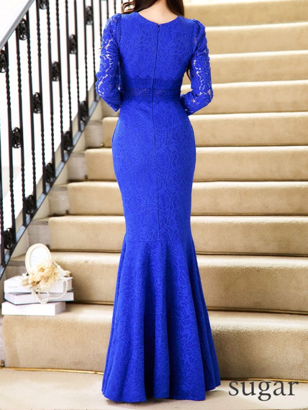 ロイヤルブルー モデル:ゆめ 身長:160cm 着用サイズ:8号(Sサイズ)