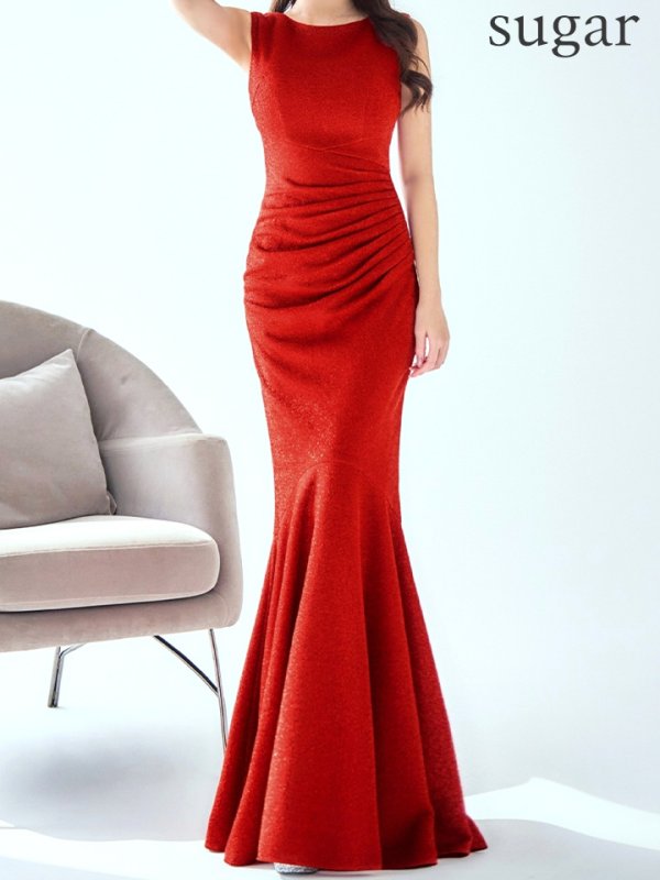 ダークレッド モデル:りな 身長:160cm:8号(Sサイズ)