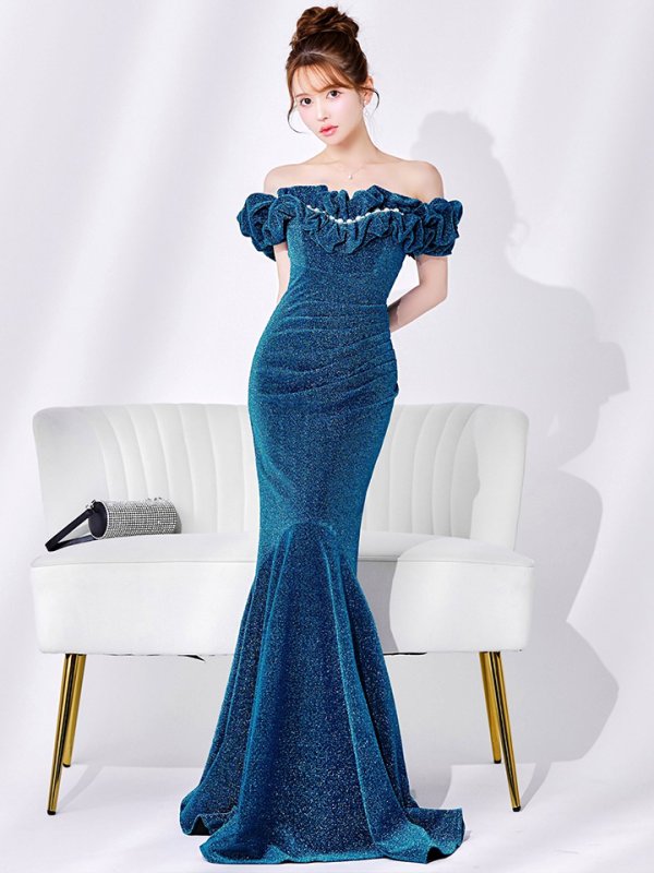 ブラックティール モデル：ゆめ　身長：160cm:8号(Sサイズ)