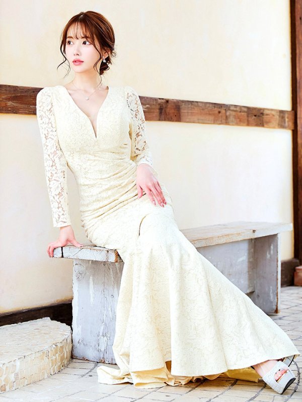 ライトベージュ モデル:ゆめ 身長:160cm 着用サイズ:8号(Sサイズ)