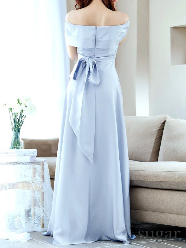 パウダーブルー モデル:真優川咲 身長:158cm 着用サイズ:8号(Sサイズ)