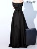 ブラック モデル：真優川咲　身長：158cm　着用サイズ：8号(Sサイズ)
