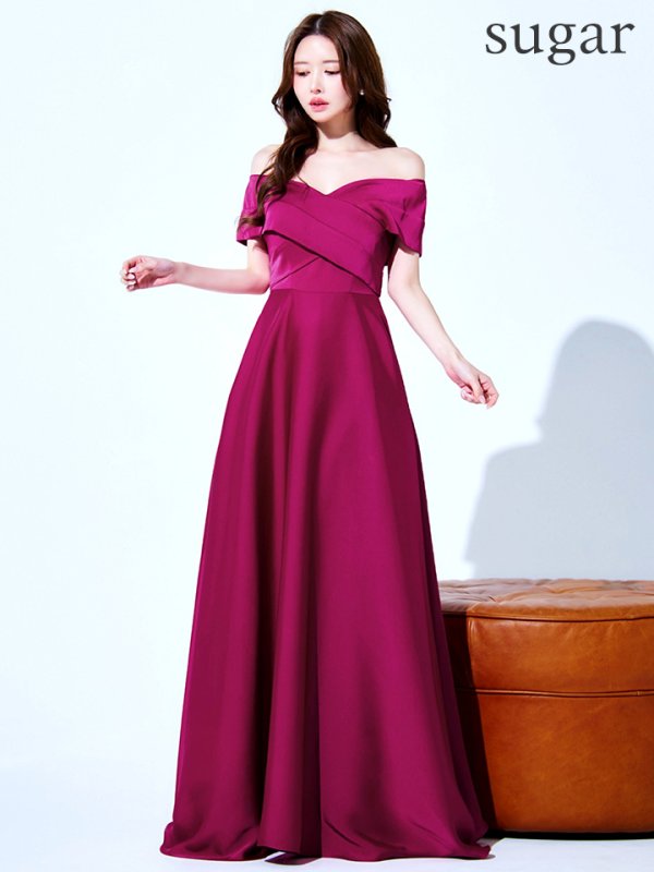 マゼンタ モデル：ゆめ　身長：160cm　着用サイズ：8号(Sサイズ)