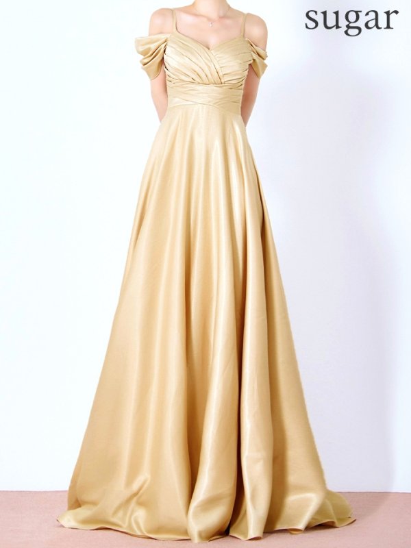 シャンパン モデル：ゆめ　身長：160cm　着用サイズ：8号(Sサイズ)