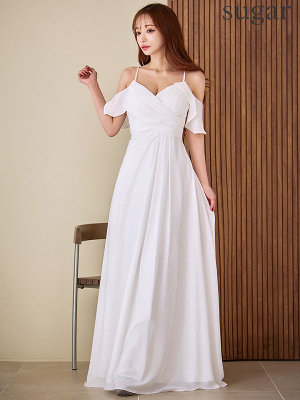 アイボリー モデル：真優川咲　身長：158cm　着用サイズ：8号(Sサイズ)