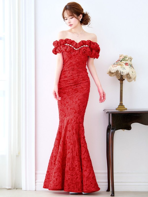 ダークレッド　モデル：ゆめ　身長：160cm　着用サイズ：8号(Sサイズ)