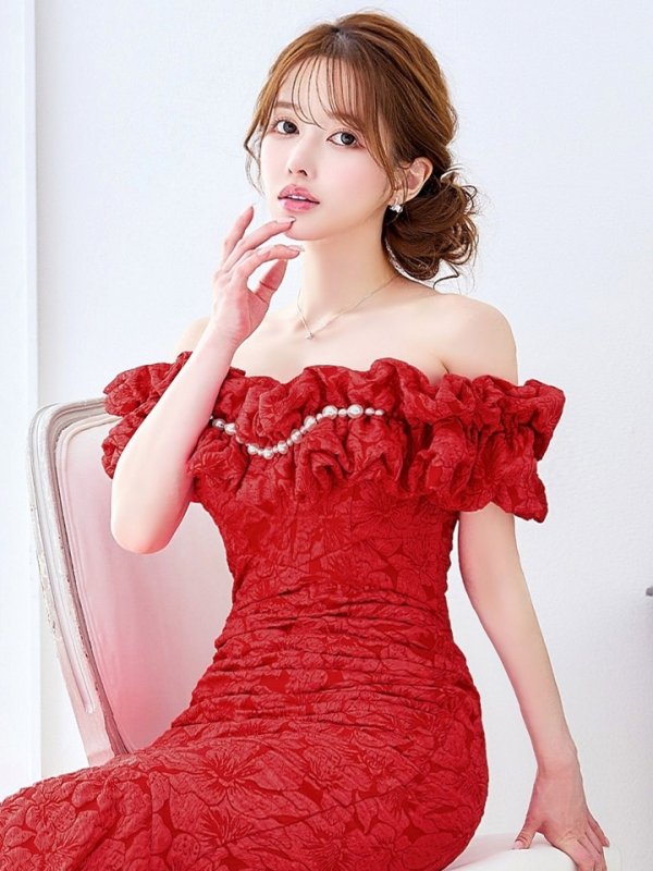 ダークレッド　モデル：ゆめ　身長：160cm　着用サイズ：8号(Sサイズ)