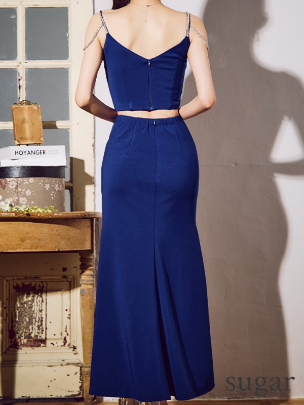 ロイヤルブルー モデル:まおちゃる 身長:158cm 着用サイズ:Sサイズ