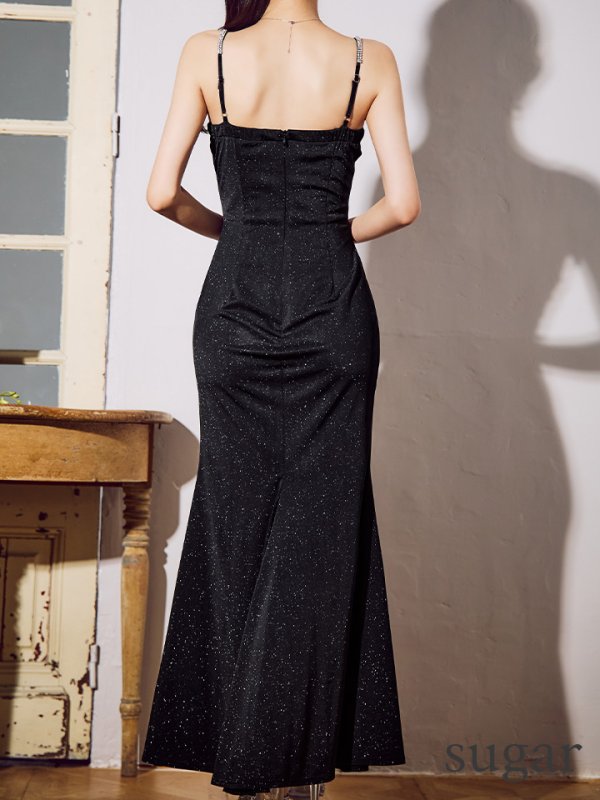 ブラック モデル:まおちゃる 身長:158cm 着用サイズ:Sサイズ