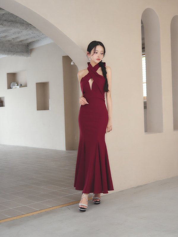 ワインレッド モデル：まおちゃる　身長：158cm　着用サイズ：Sサイズ