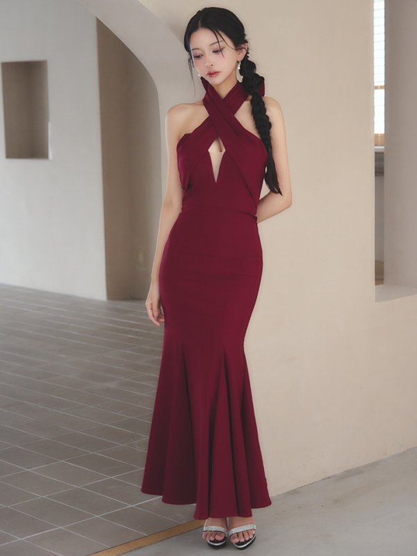 ワインレッド モデル：まおちゃる　身長：158cm　着用サイズ：Sサイズ