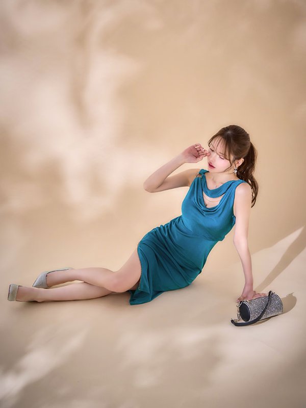 ブルー　モデル：ゆめ　身長：160cm　着用サイズ：Sサイズ