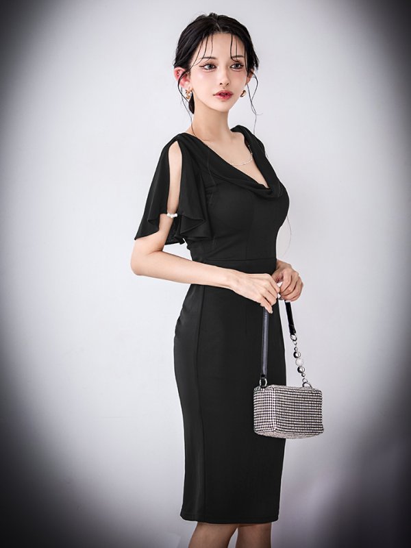 ブラック　モデル：まおちゃる　身長：158cm　着用サイズ：XSサイズ