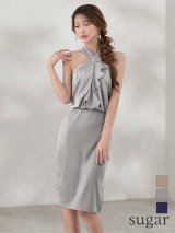 XSサイズあり【Veautt/ヴュート】【OF05】クロスネック/ フロントフリル/ サテン/ サイドファスナー/ タイト/ ミディアムドレス/ キャバドレス