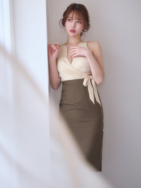 アイボリー×ブラウン　モデル：ゆめ　身長：160cm　着用サイズ：Sサイズ