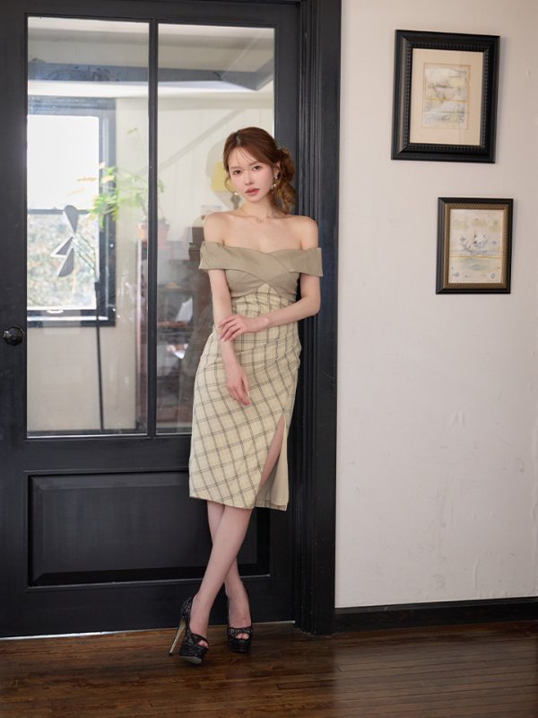 ベージュ　モデル：ゆめ　身長：160cm　着用サイズ：Sサイズ