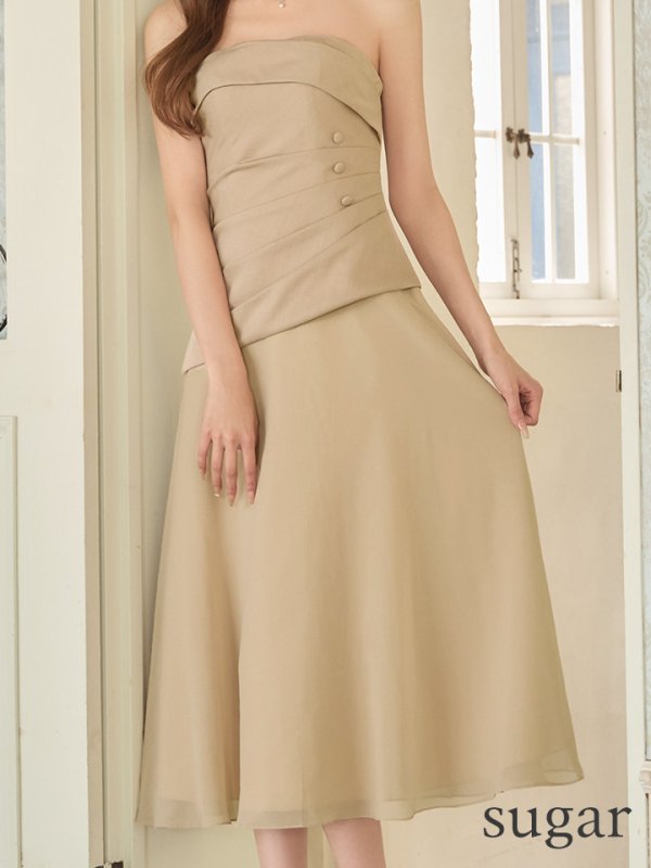 ベージュ：モデル：あすか　身長：170cm　着用サイズ：Sサイズ