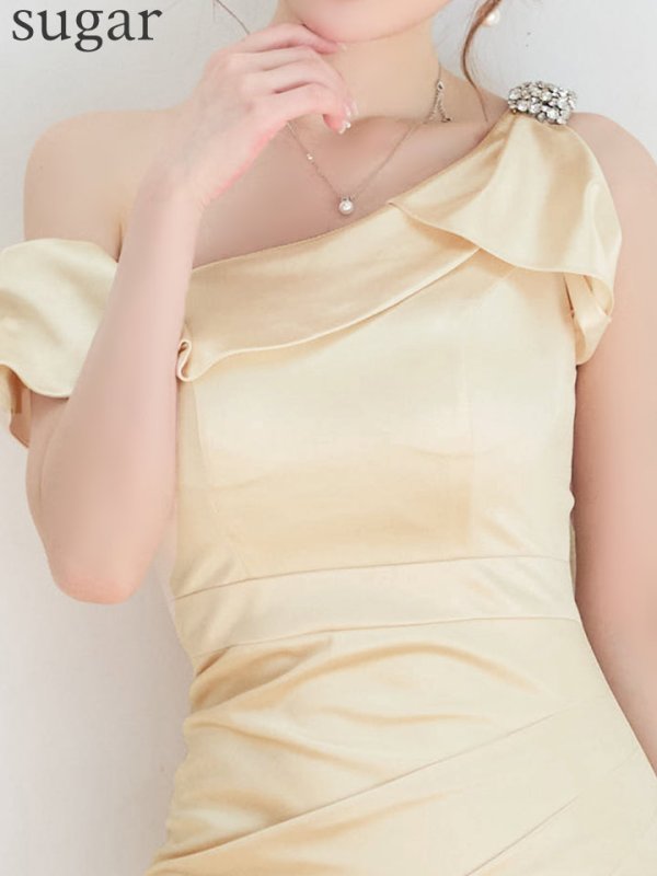 シャンパン　モデル：ゆめ　身長：160cm　着用サイズ：XSサイズ