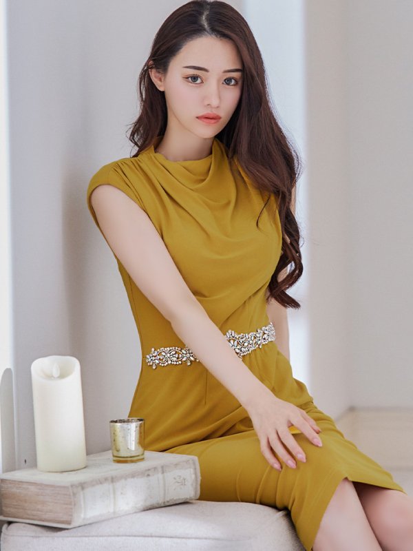 画像3: XSサイズあり【Veautt/ヴュート】【OF05】ハイネック/ ドレープ/ ウエストビジュー/ Vバック/ タイト/ ひざ丈/ ミディアム/ キャバドレス