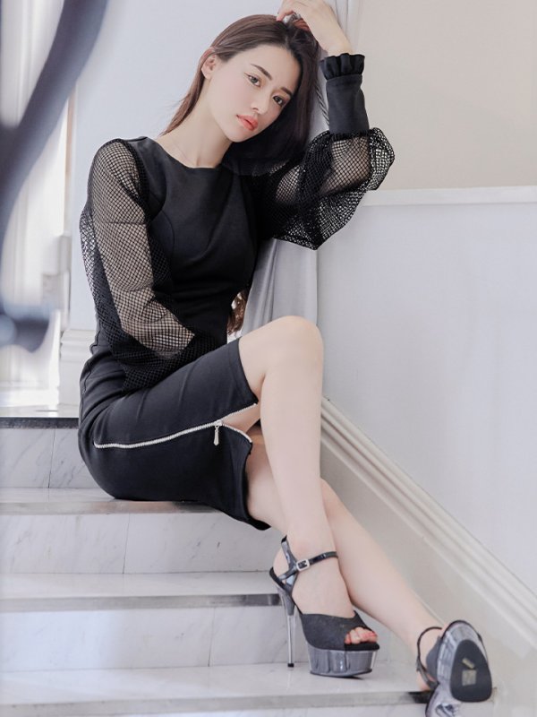 画像5: XSサイズあり【Veautt/ヴュート】【OF05】メッシュスリーブ/ 長袖/ 袖あり/ バックオープン/ ワンカラー/ アシンメトリー/ ジップスリット/ ひざ丈/ タイト/ ミディアムドレス/ キャバドレス