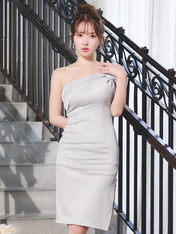 画像11: XSサイズあり【Veautt/ヴュート】【OF05】ワンショルダー/ ラメ生地 /  ストレッチ/ タイト/ ミディアムドレス/ キャバドレス