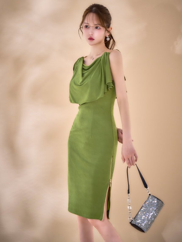 グリーン　モデル：ゆめ　身長：160cm　着用サイズ：Sサイズ