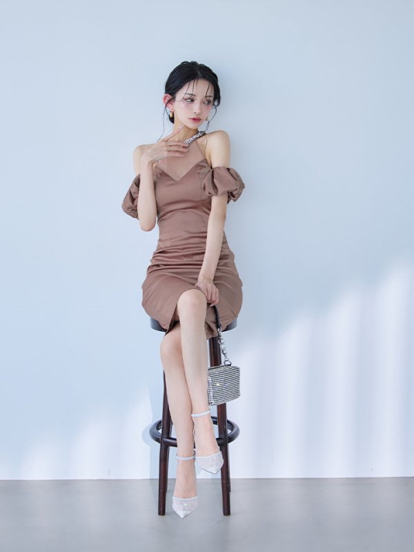 モカピンク　モデル：まおちゃる　身長：158cm　着用サイズ：XSサイズ