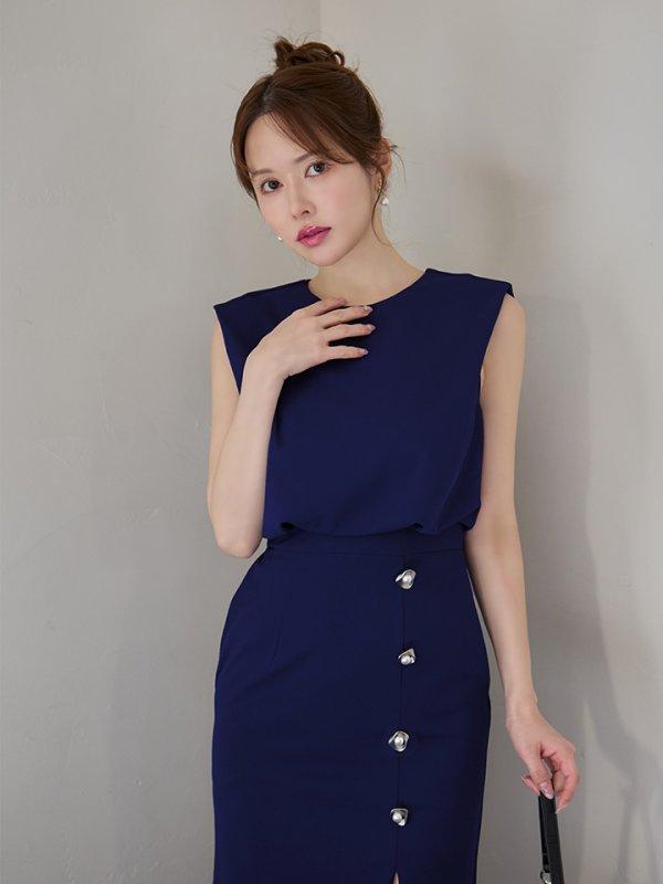 ネイビー　モデル：ゆめ　身長：160cm　着用サイズ：Sサイズ