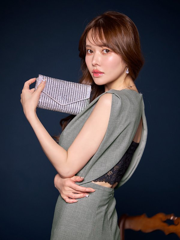 グレー　モデル：ゆめ　身長：160cm　着用サイズ：Sサイズ