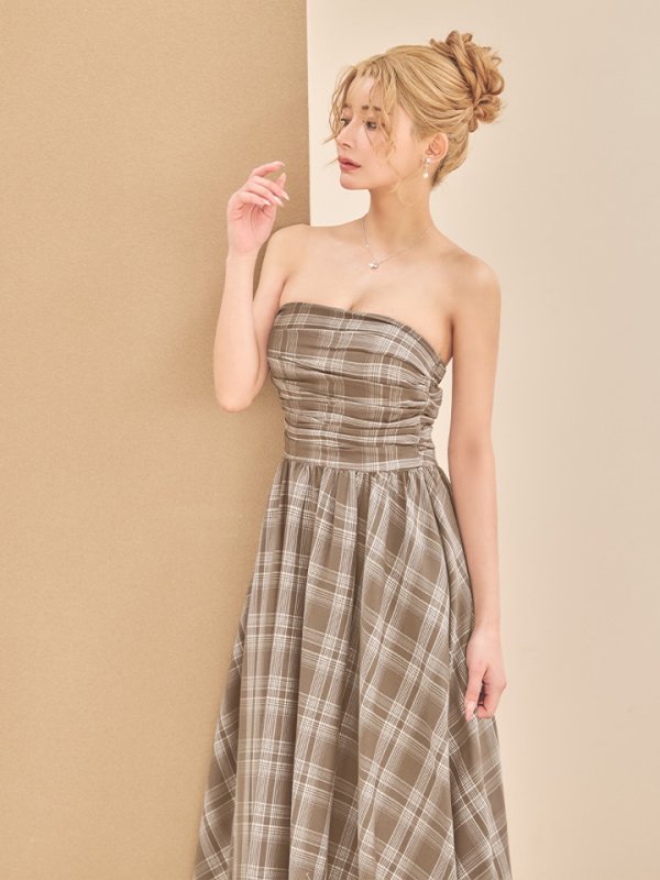 ベージュ　モデル：ふぶき　身長：161cm　着用サイズ：Sサイズ