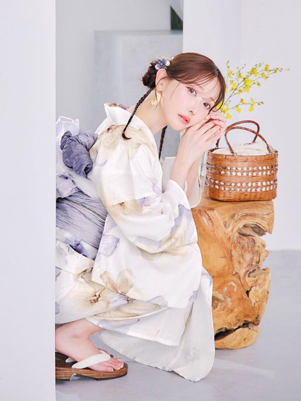 モデル：菅野結以　身長：163cm