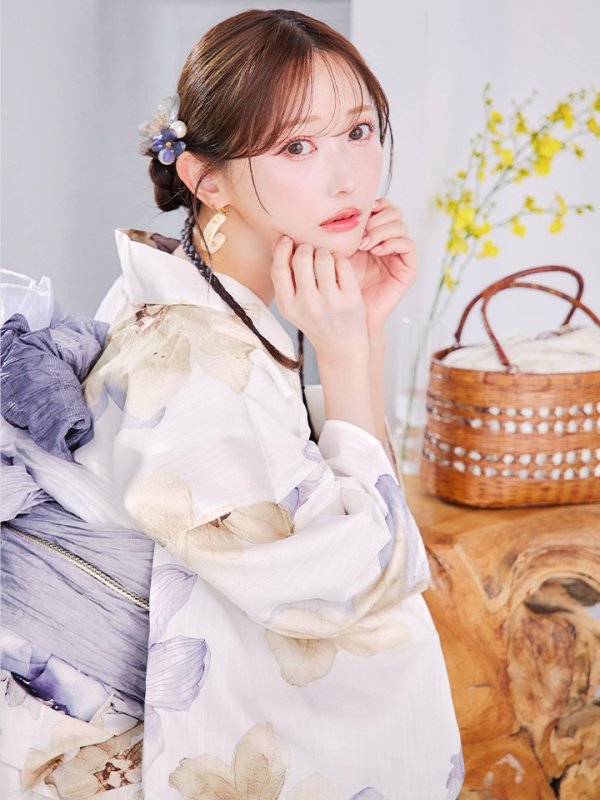 モデル：菅野結以　身長：163cm