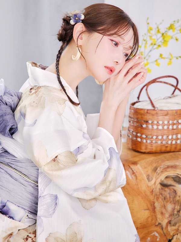 モデル：菅野結以　身長：163cm