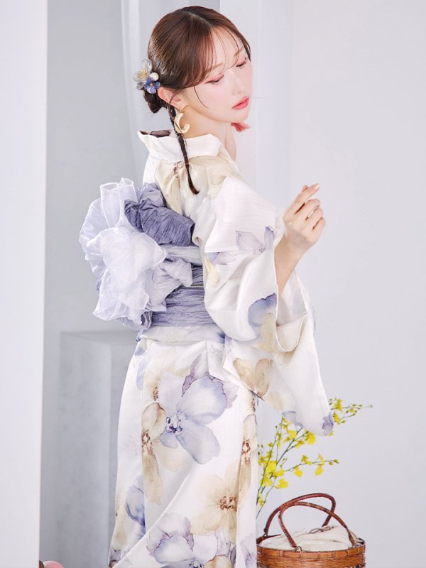 モデル：菅野結以　身長：163cm