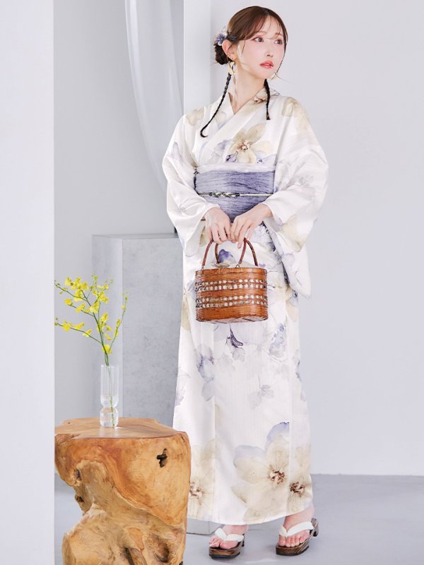 モデル：菅野結以　身長：163cm