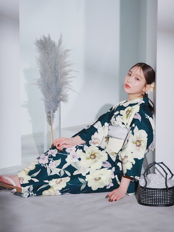 モデル:kie 身長:158cm 着用サイズ:Fサイズ