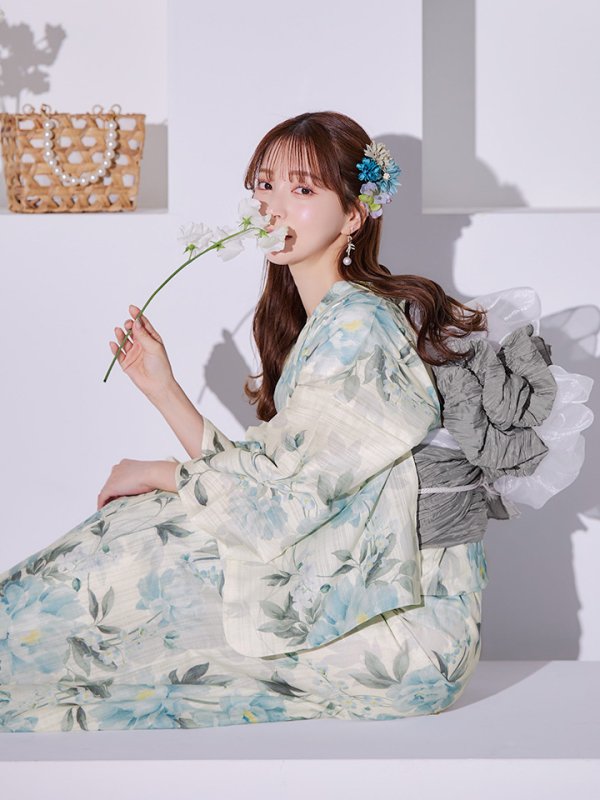 モデル：麻亜里　身長：160cm　着用サイズ：Fサイズ
