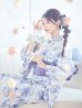 画像2: モダンフラワー大人エレガント浴衣【浴衣３点セット 浴衣/帯/下駄】OBI-g-500-kj-9-NV / HIMO-900-yn-5-IV / HEKO-800-sb-8-DusBL / GETA-01-kj-2-BL/ [YMT] (2)