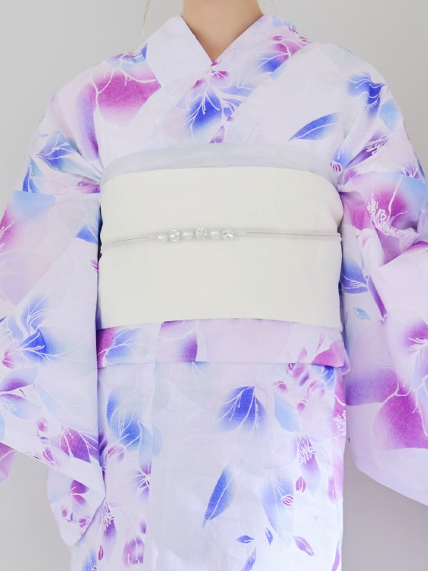 モデル:加藤ナナ 身長:160cm 着用サイズ:Fサイズ