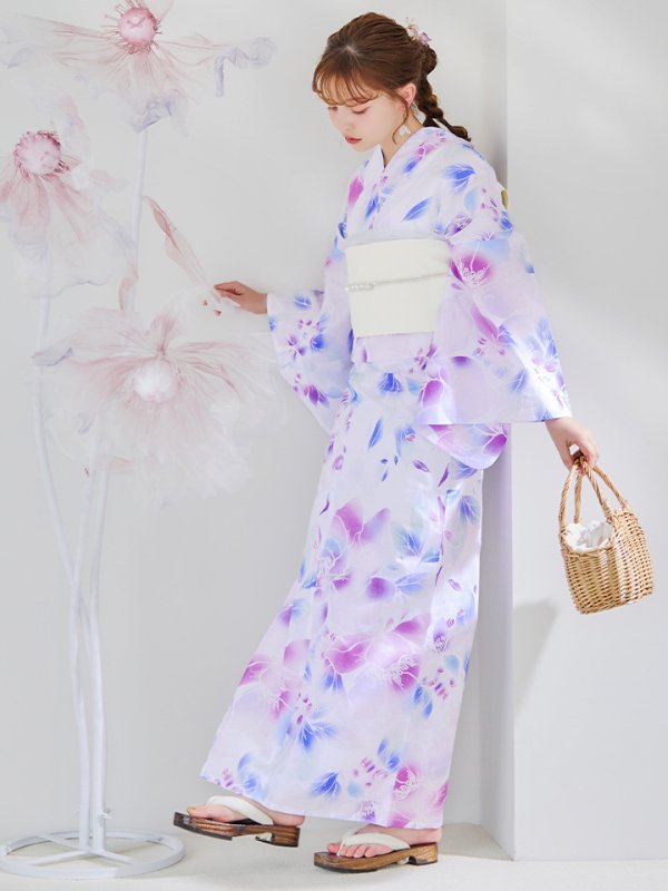 モデル:加藤ナナ 身長:160cm 着用サイズ:Fサイズ