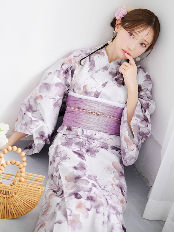 モデル：菅野結以　身長：163cm