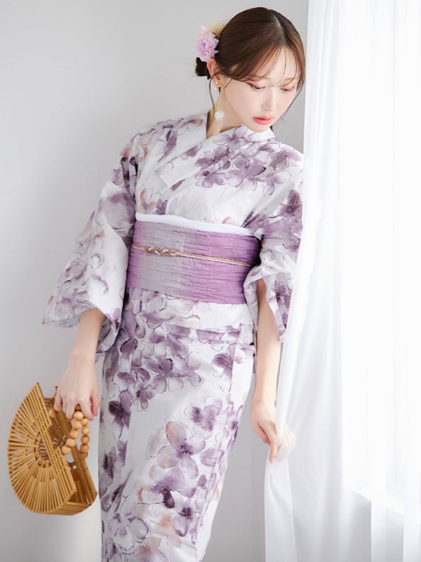 モデル：菅野結以　身長：163cm