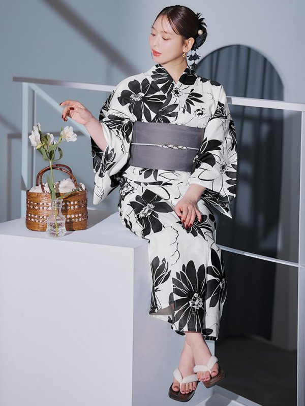 画像27: 【即日発送】モノトーンフラワーレトロモダン浴衣【浴衣３点セット 浴衣/帯/下駄】[YMT]
