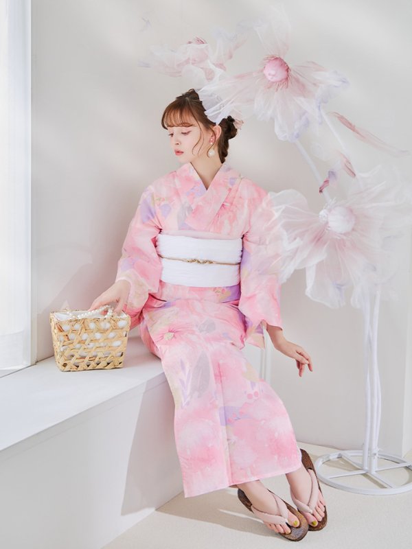 モデル:加藤ナナ 身長:160cm 着用サイズ:Fサイズ