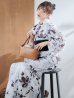 画像3: 【即日発送】ニュアンスモノトーンフラワー浴衣 OBI-siwa-200-kj-1-B / HIMO-900-yn-4-GYxGY / HEKO-800-sb-5-WH / YA-73-kn-GY / GETA-01-kj-3-IV/ [YMT]